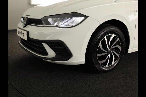 Volkswagen Polo 1.0 TSI Life Edition | Navigatie via App | Parkeersensoren | Achteruitrijcamera | Adaptieve cruise control | Stoelverwarming |