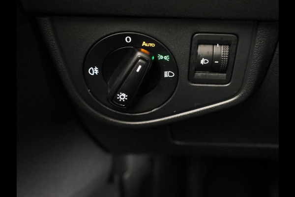 Volkswagen Polo 1.0 TSI Life Edition | Navigatie via App | Parkeersensoren | Achteruitrijcamera | Adaptieve cruise control | Stoelverwarming |