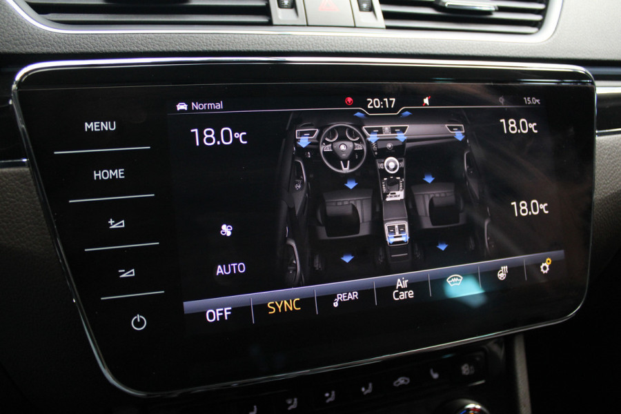 Škoda Superb Combi 2.0 TSI Laurin & Klement Navi Leer ACC Elektr. achterklep Stoelen elektr. met memory Elektr. trekhaak PDC 19" LM velgen BTW auto