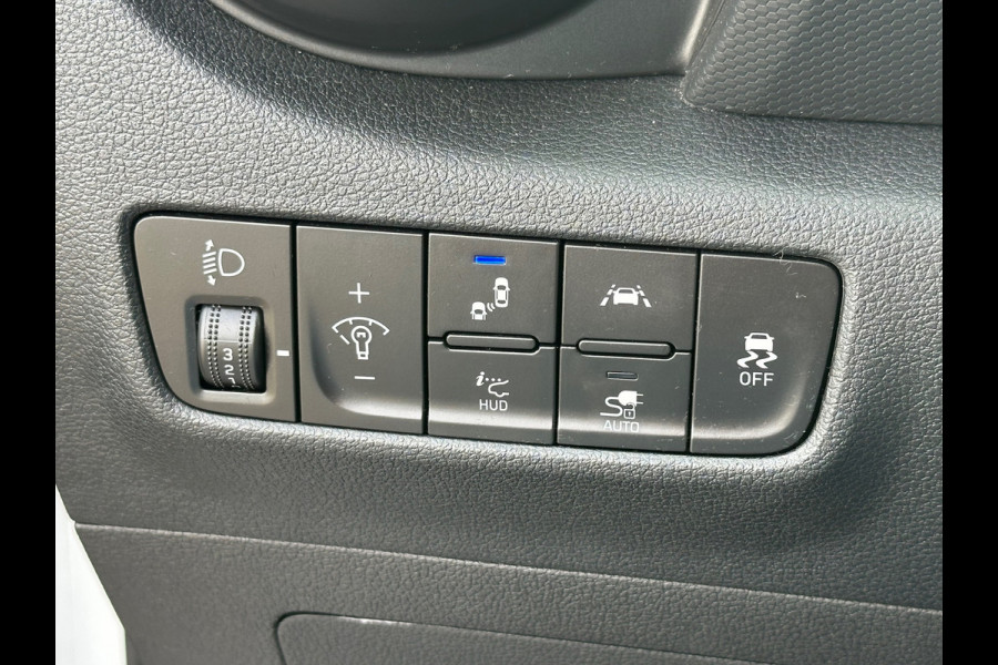 Hyundai Kona EV Premium 64 kWh | FACE 3 | WARMTEPOMP \SOH 100%