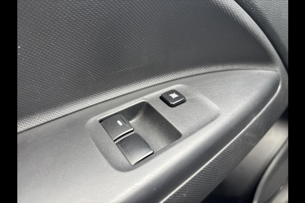 Mitsubishi Space Star 1.2 Active Apple Carplay/Android Auto | airco