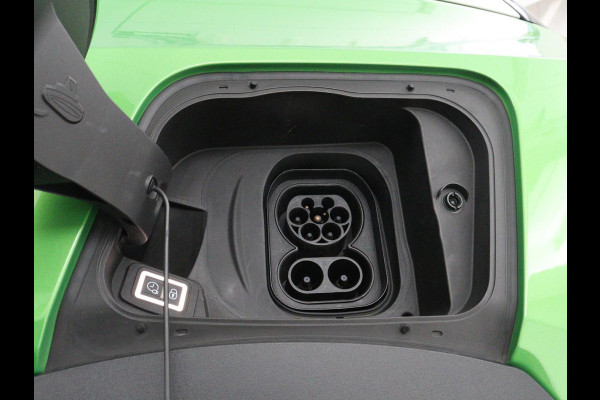 Opel Mokka-e Ultimate 50 kWh | SOH 90% | 3 Fase | Stoelverwarming | Leder/Alcantara | Warmtepomp | Adaptive cruise | Camera | Stuurverwarming | Carplay | Matrix LED | Navigatie | Park Assist