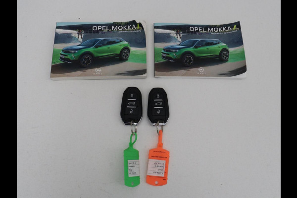 Opel Mokka-e Ultimate 50 kWh | SOH 90% | 3 Fase | Stoelverwarming | Leder/Alcantara | Warmtepomp | Adaptive cruise | Camera | Stuurverwarming | Carplay | Matrix LED | Navigatie | Park Assist