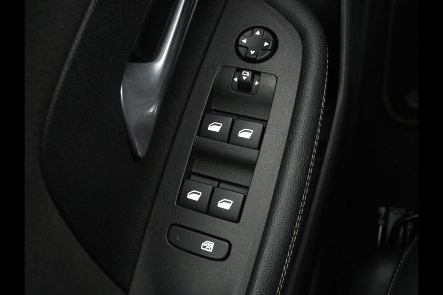 Opel Mokka-e Ultimate 50 kWh | SOH 90% | 3 Fase | Stoelverwarming | Leder/Alcantara | Warmtepomp | Adaptive cruise | Camera | Stuurverwarming | Carplay | Matrix LED | Navigatie | Park Assist