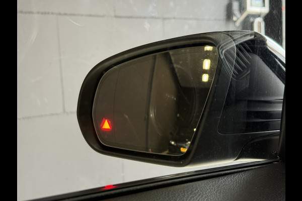 Mercedes-Benz C-Klasse Estate 200 Business Solution AMG | Apple Carplay | Leder | Multibeam | Camera | Dodehoeksensoren | Stoelverwarming