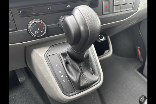Volkswagen Transporter 2.0 TDI L1H1*AUTOM.*CARPLAY*A/C*CRUISE*NAVI*HAAK*