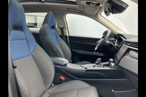 Lynk & Co 01 1.5 262pk Plug-in Carplay Adapt.Cruise Stoelverw Black