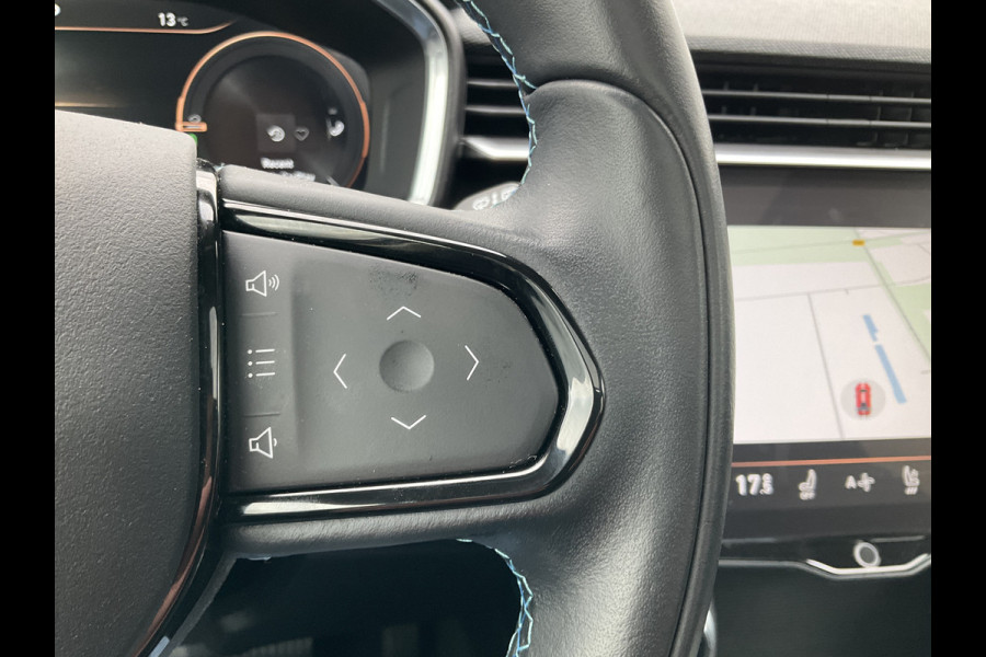 Lynk & Co 01 1.5 262pk Plug-in Carplay Adapt.Cruise Stoelverw Black