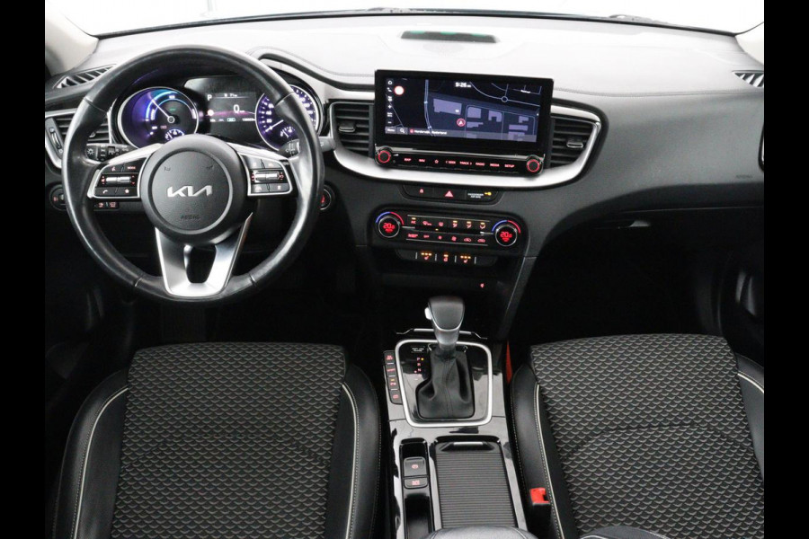 Kia Ceed 1.6 GDI PHEV DynamicPlusLine | Stoel & stuurverwarming | Adaptive cruise | Camera | Carplay | Keyless | Full LED | Navigatie | Climate control | Plug In