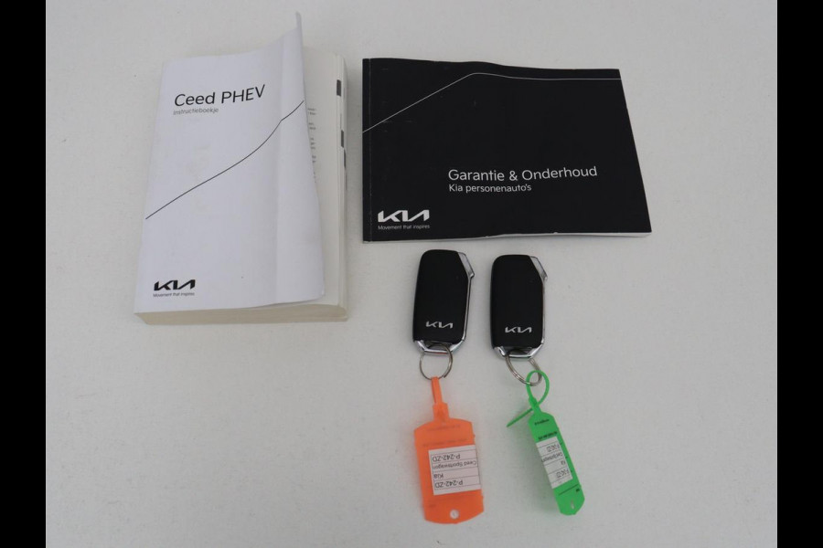 Kia Ceed 1.6 GDI PHEV DynamicPlusLine | Stoel & stuurverwarming | Adaptive cruise | Camera | Carplay | Keyless | Full LED | Navigatie | Climate control | Plug In