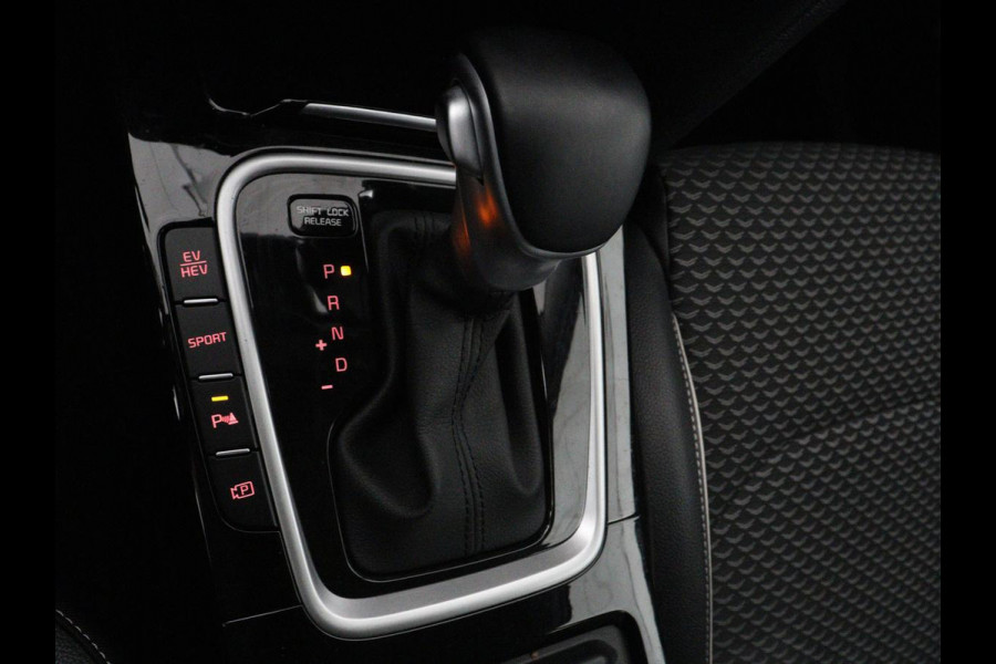 Kia Ceed 1.6 GDI PHEV DynamicPlusLine | Stoel & stuurverwarming | Adaptive cruise | Camera | Carplay | Keyless | Full LED | Navigatie | Climate control | Plug In