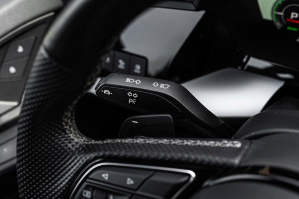 Audi A3 Sportback 40 TFSI e S Edition 204 PK S-Line ACC Ambiance Camera Keyless Elek.Klep 18''