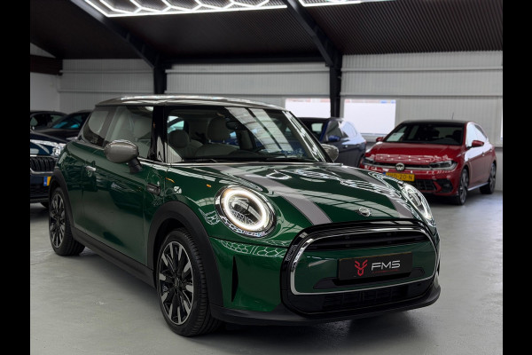 MINI Cooper 1.5 Camden CarPlay Camera