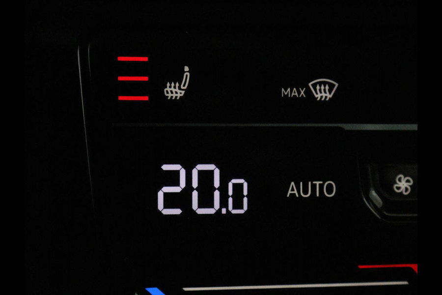 Volkswagen Passat 1.4 TSI PHEV GTE | Stoelverwarming | Trekhaak | Massage | 360 Camera | Stuurverwarming | Adaptive cruise | Matrix LED | Carplay | Navigatie | Parkeerhulp | Plug In