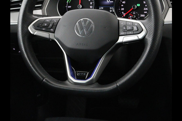 Volkswagen Passat 1.4 TSI PHEV GTE | Stoelverwarming | Trekhaak | Massage | 360 Camera | Stuurverwarming | Adaptive cruise | Matrix LED | Carplay | Navigatie | Parkeerhulp | Plug In