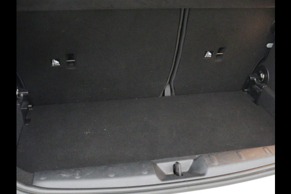 MINI Mini Electric Charged 33 kWh | Leder | Stoelverwarming | Head-Up | Camera | Carplay | Harman/Kardon | Full LED | Navigatie | Climate control | Bluetooth | Cruise control | Parkeerhulp