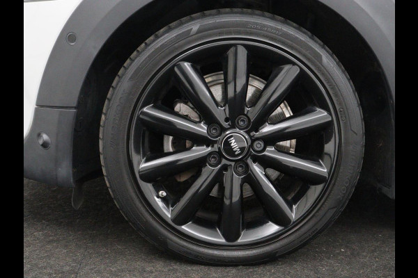 MINI Mini Electric Charged 33 kWh | Leder | Stoelverwarming | Head-Up | Camera | Carplay | Harman/Kardon | Full LED | Navigatie | Climate control | Bluetooth | Cruise control | Parkeerhulp