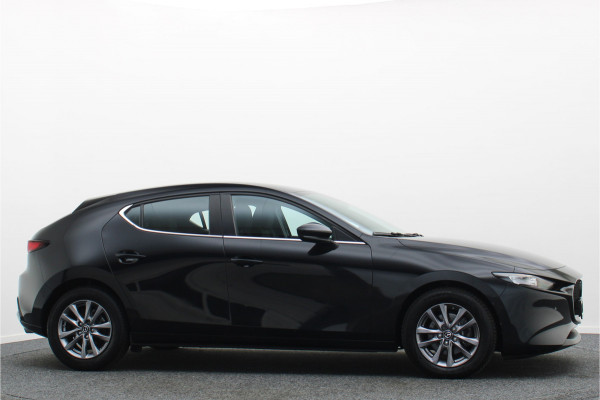 Mazda 3 2.0 e-SkyActiv-X M Hybrid 186 Comfort Camera, Head-Up, ACC, Apple Carplay, Stuur-/Stoelverw., Trekhaak