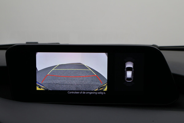 Mazda 3 2.0 e-SkyActiv-X M Hybrid 186 Comfort Camera, Head-Up, ACC, Apple Carplay, Stuur-/Stoelverw., Trekhaak