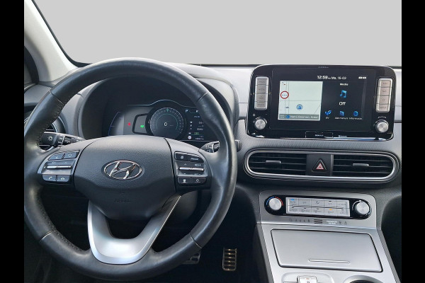 Hyundai Kona EV Premium 64 kWh Incl. Elektrisch verstelbare stoelen | Elektrisch bedienbare achterklep | Warmtepomp