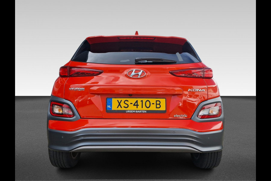 Hyundai Kona EV Premium 64 kWh Incl. Elektrisch verstelbare stoelen | Elektrisch bedienbare achterklep | Warmtepomp