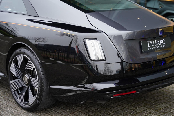 Rolls-Royce Spectre AWD Two Tone / Bespoke Audio / Pinstripe Mandarin / NL-Car