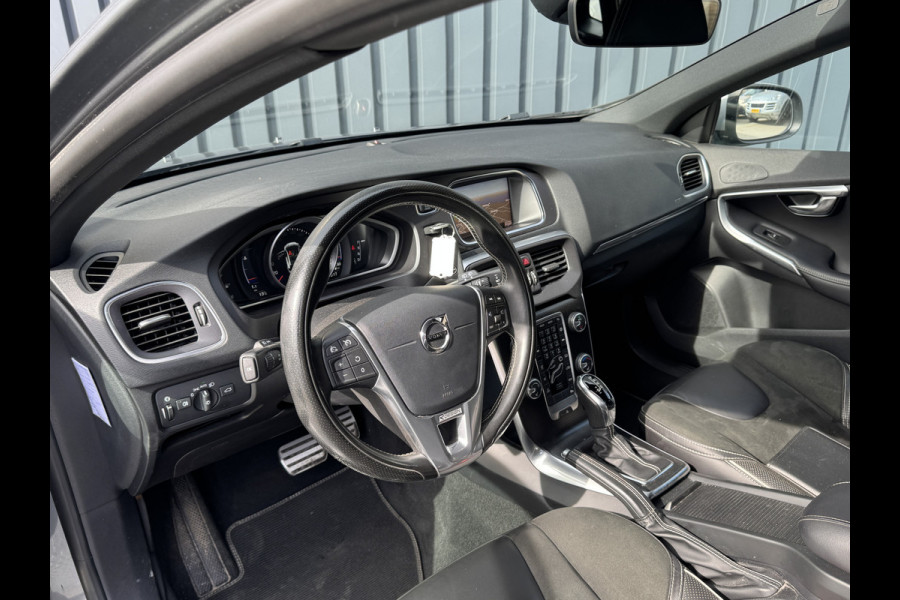 Volvo V40 1.5 T3 R-Design Prijs Rijklaar!!