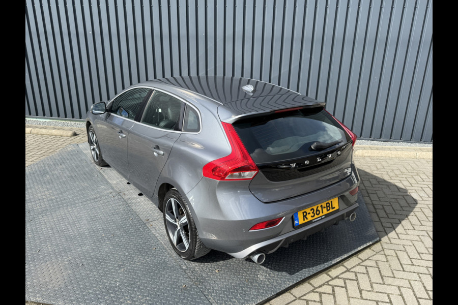 Volvo V40 1.5 T3 R-Design Prijs Rijklaar!!