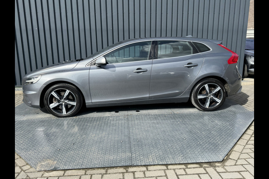 Volvo V40 1.5 T3 R-Design Prijs Rijklaar!!