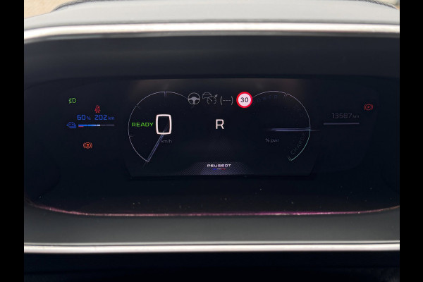 Peugeot e-2008 EV GT Avantage 54 kWh | 97% SOH | Camera 360 | NL-Auto | Adaptive Cruise | Navigatie | Virtual Cockpit