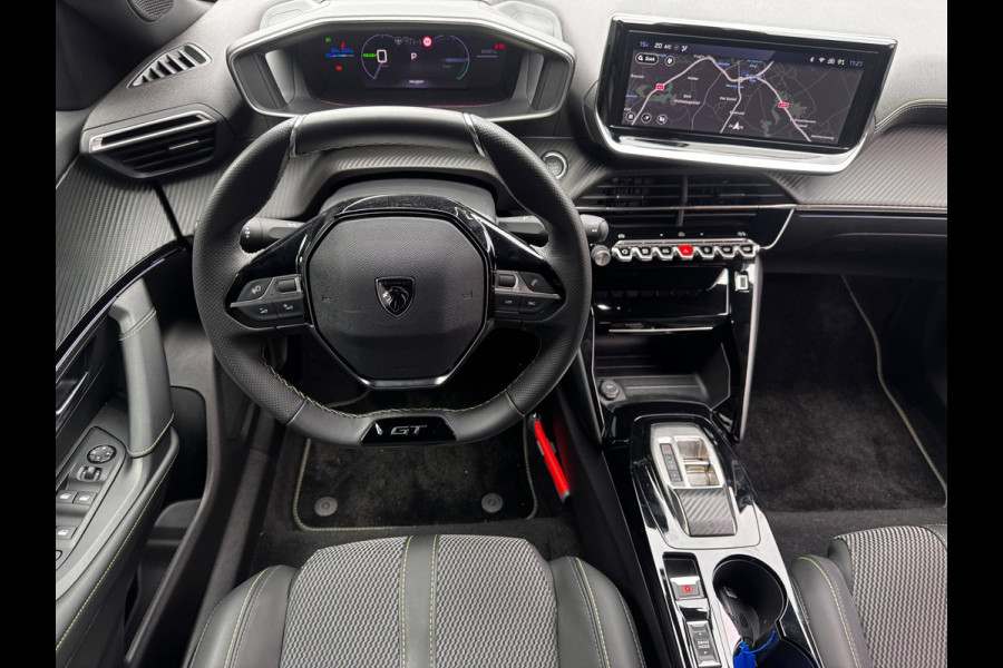 Peugeot e-2008 EV GT Avantage 54 kWh | 97% SOH | Camera 360 | NL-Auto | Adaptive Cruise | Navigatie | Virtual Cockpit