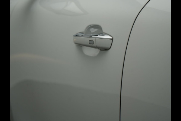 MG EHS 1.5 TGDI Luxury PHEV 258pk Dealer O.H | Panodak | Adaptive Cruise | 360 Camera | Sfeerverlichting | Lederen Sportstoelen Verwarmd | Apple Carplay | Keyless | LED Koplampen | Virtual | Navigatie | DAB | Plug In Hybrid |