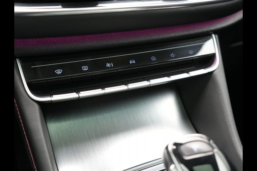 MG EHS 1.5 TGDI Luxury PHEV 258pk Dealer O.H | Panodak | Adaptive Cruise | 360 Camera | Sfeerverlichting | Lederen Sportstoelen Verwarmd | Apple Carplay | Keyless | LED Koplampen | Virtual | Navigatie | DAB | Plug In Hybrid |