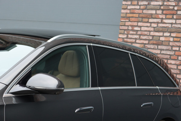 Mercedes-Benz E-Klasse Estate 300 e AMG Line | Luchtvering | Hyperscreen | Stoelventilatie | Distronic+ | Massage | Digital Light | Trekhaak | Surround Camera | Nappa Leder | Burmester | Keyless Go | Vlakkenverwarming |