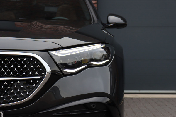 Mercedes-Benz E-Klasse Estate 300 e AMG Line | Luchtvering | Hyperscreen | Stoelventilatie | Distronic+ | Massage | Digital Light | Trekhaak | Surround Camera | Nappa Leder | Burmester | Keyless Go | Vlakkenverwarming |