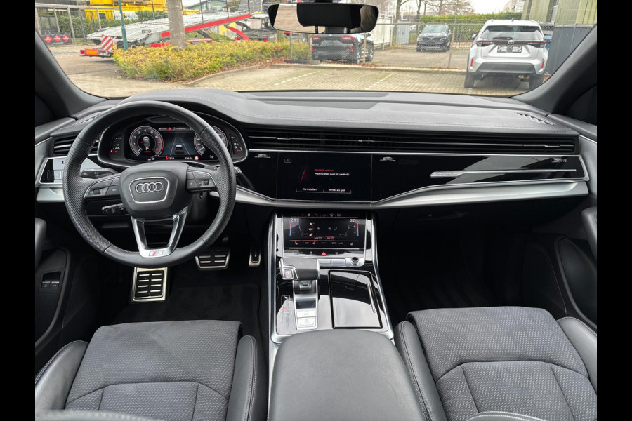 Audi Q8 60 TFSI e quattro Pro Line S Competition PANORAMADAK ADAPTIVE CRUISE CONTROL ADATIEVE LED KOPLAMPEN VOORSTOELEN MET MEMORY 22 INCH VELGEN