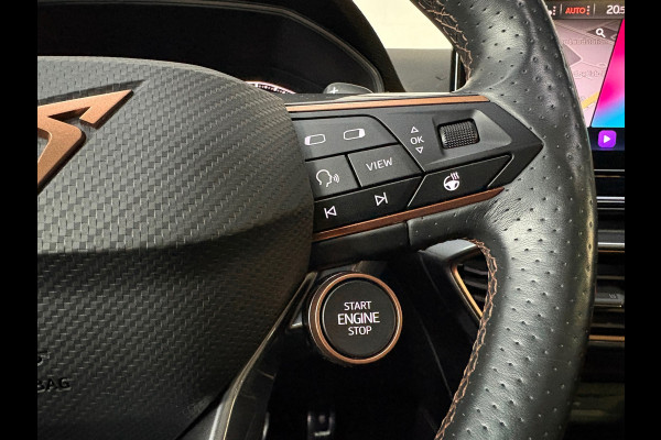 CUPRA Leon 2.0 TSI VZ 300 PK Pano*Keyless*Sfeer