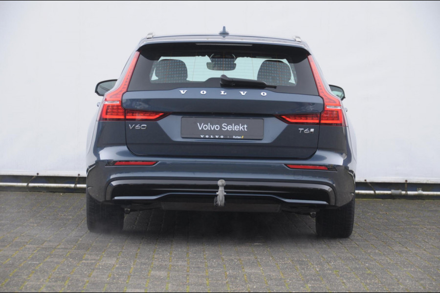 Volvo V60 T6 350PK Automaat AWD Plus Dark / Adaptive cruise control / Elektrische stoelen / Harman Kardon audio / Trekhaak / Pilot assist / BLIS / Stoel en stuur verwarming / Elektrische achterklep / Parkeersensoren met 360 camera / Google infotainment