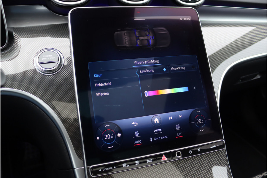 Mercedes-Benz C-Klasse Estate 300 e AMG Line Aut9 | Panoramadak | Trekhaak | Leder | Camera | Sfeerverlichting | Dodehoekassistent | Stoelverwarming | Advanced Sound System | High Perf. LED |