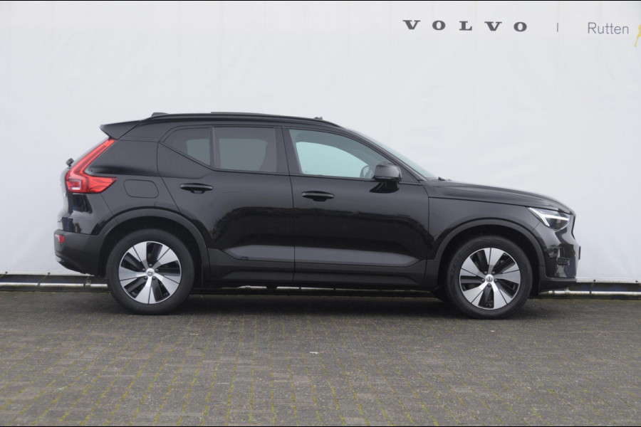 Volvo XC40 T4 211PK Automaat Plus Dark /  cruise control / Elektrische stoelen / Harman Kardon audio / Pilot assist / Stoel en stuur verwarming / Elektrische achterklep / Parkeersensoren met camera / Google infotainment