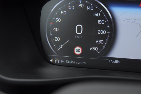 Volvo XC40 T4 211PK Automaat Plus Dark /  cruise control / Elektrische stoelen / Harman Kardon audio / Pilot assist / Stoel en stuur verwarming / Elektrische achterklep / Parkeersensoren met camera / Google infotainment