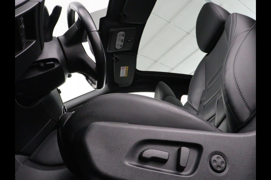 Nissan QASHQAI 1.3 DIG-T Tekna+ | Automaat | Panoramadak | Leder | Trekhaak | Stoelverwarming | 360 Camera | Adaptive cruise | Bose Sound | Navigatie | Carplay | Full LED |