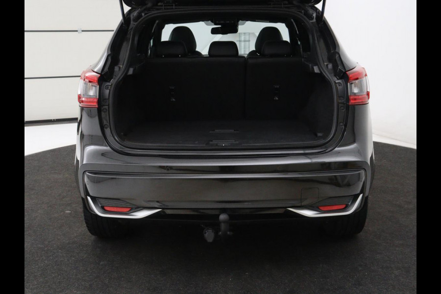 Nissan QASHQAI 1.3 DIG-T Tekna+ | Automaat | Panoramadak | Leder | Trekhaak | Stoelverwarming | 360 Camera | Adaptive cruise | Bose Sound | Navigatie | Carplay | Full LED |