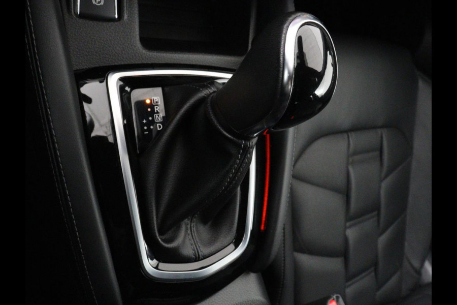 Nissan QASHQAI 1.3 DIG-T Tekna+ | Automaat | Panoramadak | Leder | Trekhaak | Stoelverwarming | 360 Camera | Adaptive cruise | Bose Sound | Navigatie | Carplay | Full LED |