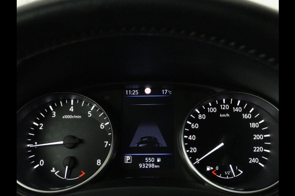 Nissan QASHQAI 1.3 DIG-T Tekna+ | Automaat | Panoramadak | Leder | Trekhaak | Stoelverwarming | 360 Camera | Adaptive cruise | Bose Sound | Navigatie | Carplay | Full LED |