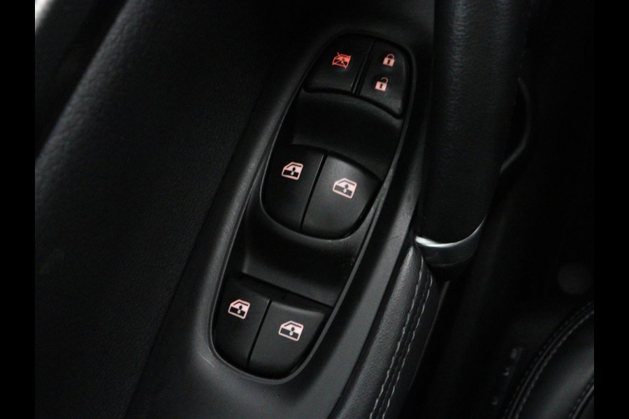 Nissan QASHQAI 1.3 DIG-T Tekna+ | Automaat | Panoramadak | Leder | Trekhaak | Stoelverwarming | 360 Camera | Adaptive cruise | Bose Sound | Navigatie | Carplay | Full LED |