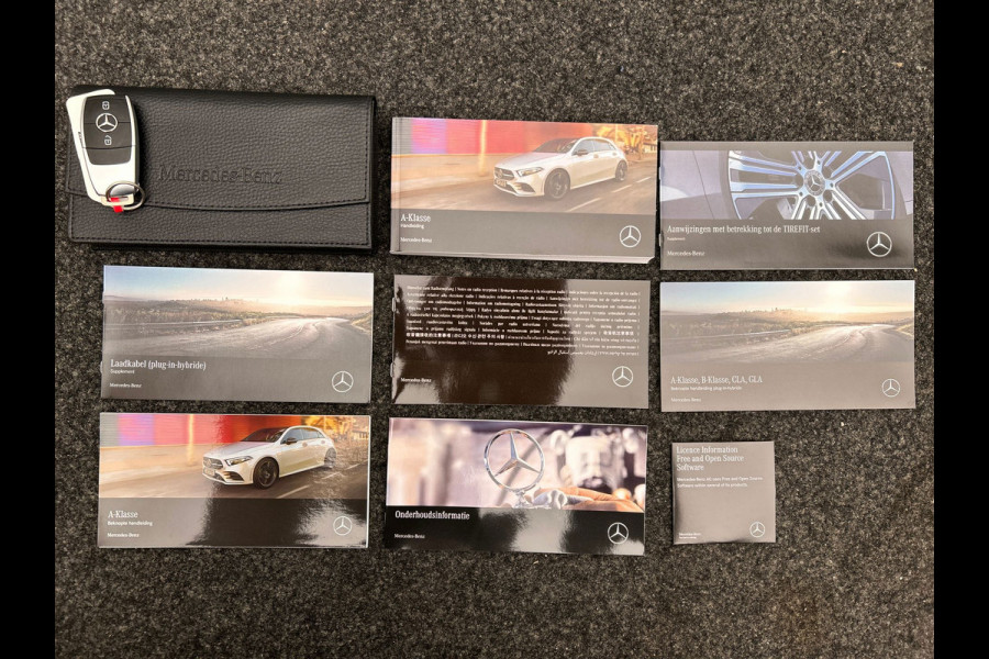 Mercedes-Benz A-Klasse 250 e AMG Line | Pano/Dak | Widescreen | Camera | Origineel NL | Trekhaak