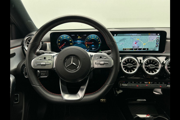 Mercedes-Benz A-Klasse 250 e AMG Line | Pano/Dak | Widescreen | Camera | Origineel NL | Trekhaak