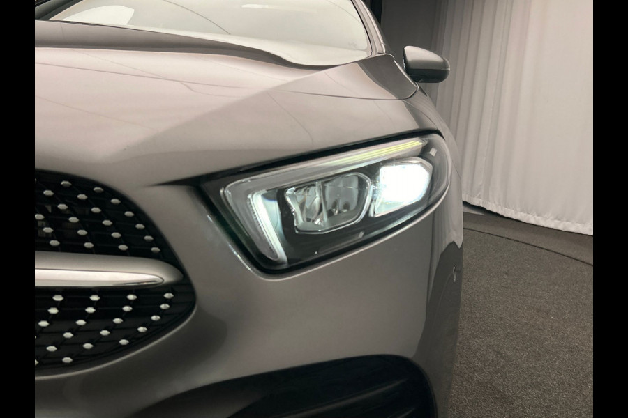 Mercedes-Benz A-Klasse 250 e AMG Line | Pano/Dak | Widescreen | Camera | Origineel NL | Trekhaak