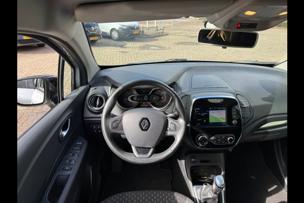Renault Captur TCe 90 Intens Lage km stand! / Navi / Camera / P-sensoren / Clima / LM velgen